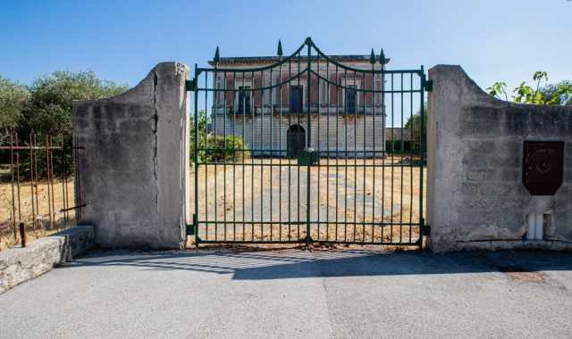 Incontri segreti, processi e statue 